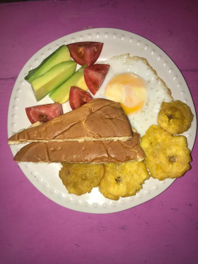 Hostal Johnnier Macao 푼타 카나 외부 사진